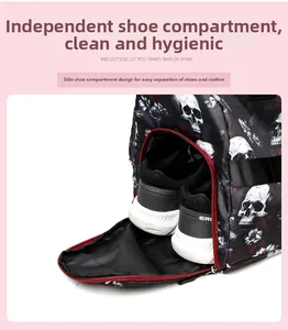 Vue détaillée du compartiment à chaussures latéral avec rangement séparé pour le voyage