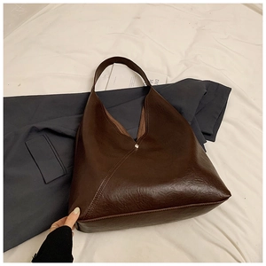 Minimalist deep coffee PU leather tote bag with lychee texture and silver buckle