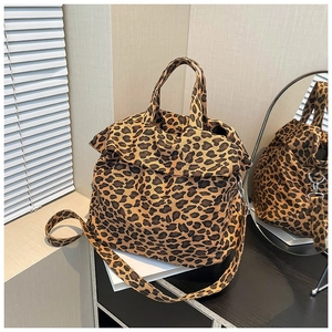 Fashionable autumn leopard print canvas tote bag with adjustable shoulder strap