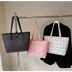 Sac Fourre-tout Mode en Cuir PU pour Femmes Grande Capacité Imprimé Floral Cerise Nœud Sac à Bandoulière Main Décontracté