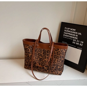 Sac Cabas Femme Imprimé Léopard Mode Grande Capacité Sac à Épaule en Suède Sac à Main Urbain Décontracté Double Bandoulière