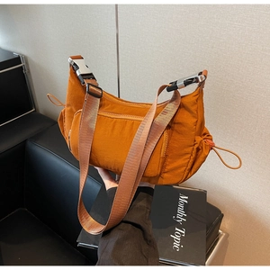 Borsa a Spalla in Nylon alla Moda per Donna Borsa a Tracolla Multitasche con Tracolla Regolabile Borsa Hobo Tinta Unita Borsa Casual