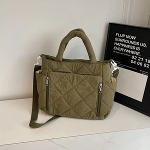 Women Diamond Quilted Puffer Shoulder Bag Large Capacity Tote Bag Casual Lightweight Handbag Urban Style Versatile Daily Bag