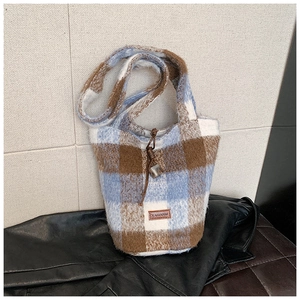 Plaid Knit Tote Bag Soft Fleece Shoulder Bucket Bag Drawstring Color Block Handbag For Women Casual School Travel Bag
