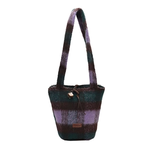 Retro color-block knitted tote bag with purple and green plaid patterns and leather strap