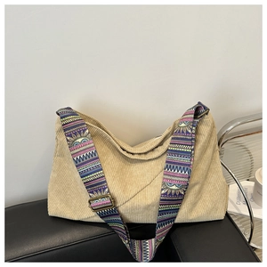 Sac cabas en velours côtelé beige avec bandoulière géométrique bohème pour femmes