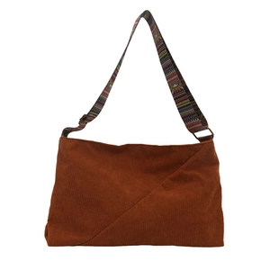Sac fourre-tout marron en velours côtelé avec bandoulière ethnique, sac bandoulière rétro