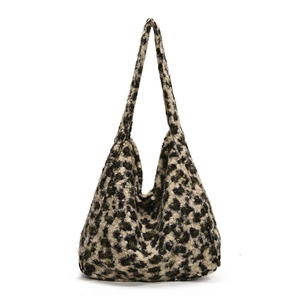 Grand sac hobo à imprimé léopard en polaire pour femme au design rétro et élégant