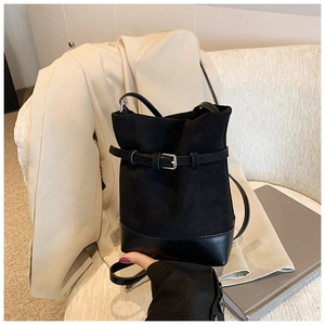Vintage Frosted PU Patchwork Bucket Bag For Women Fashion Street Casual Shoulder Crossbody Bag With Belt Buckle Decor Solid Color Trendy Purse