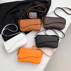 Women Minimalist PU Leather Underarm Shoulder Bag Fashion Wave Flap Square Crossbody Bag Solid Color Commuter Handbag