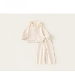 Ensemble cardigan à capuche et pantalon assorti en coton beige pour enfants