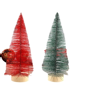 Miniature colorful sisal fiber Christmas tree tabletop ornaments with wooden base
