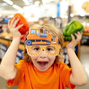 Kids construction excavator party paper glasses in bright orange and yellow theme