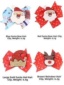 Détail de quatre pinces à cheveux de Noël festives avec motifs de Père Noël et de renne