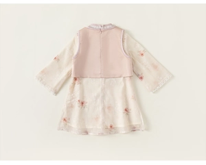 Détails de la robe Hanfu fleurie pour fille avec gilet rose et zip au dos