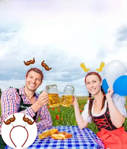 Serre-tête Oktoberfest avec chapeau de cowboy, chope de bière et moustache sur ressort