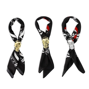 Lot de foulards en soie pirate avec boucles en métal de crâne pour fête d'Halloween