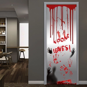 Sticker de porte Halloween avec empreintes de mains sanglantes et texte No One Leaves