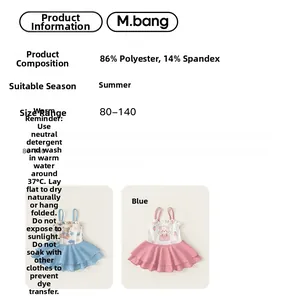 Tableau des tailles de maillot de bain fille avec imprimés ours bleu et fraise rose