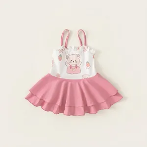 Maillot de bain fille rose et blanc avec motifs ours et jupe à double épaisseur