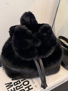 Mini Plüsch Rucksack Für Damen Kunstfell Mode Süß Herbst Winter Kleine Umhängetasche Verstellbarer Riemen Kordelzug Daypack