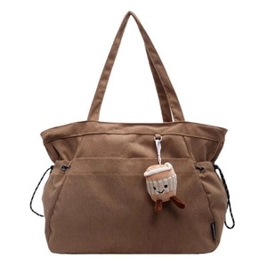 Borsa tote in velluto a coste marrone da donna con ciondolo a tazza di caffè in peluche