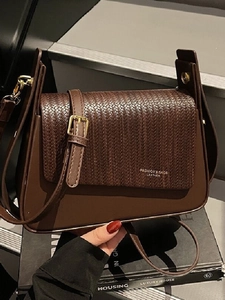 Vintage Women PU Leather Underarm Bag Woven Flap Shoulder Bag Casual Crossbody Square Bag With Adjustable Strap Gold Hardware