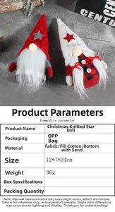 Détail de gnomes de Noël avec bonnets tricotés à étoiles et dimensions 12x7x24cm