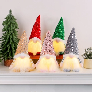 Set of 5 lighted Christmas gnomes with sequin hats and warm LED glowing beards
