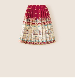 Detailed close-up of traditional Chinese Mamian skirt with golden embroidery and pleats