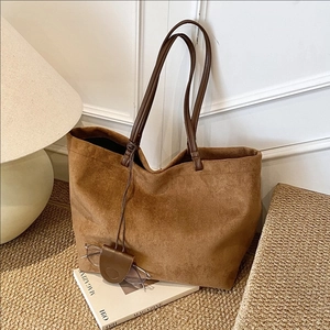 Women Large Capacity Suede Texture Tote Bag Vintage PU Leather Shoulder Bag Retro Commuter Handbag With Hanging Ornament