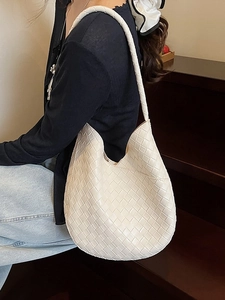 Sac à Épaule Hobo en Cuir PU Tissé à la Mode Grande Capacité Avec Pochette Intérieure Sac Fourre-tout Tissé Élégant pour Femmes