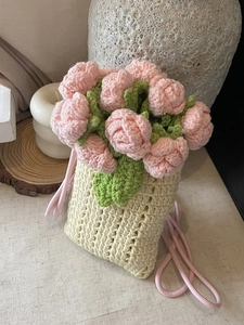 Handmade Crocheted Flower Bucket Bag For Women Knitted Rose Decor Crossbody Phone Bag Pastoral Artistic Weaving Small Shoulder Bag