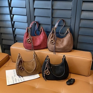 Sacs hobo mats en daim de couleurs variées avec bandoulières réglables pour le quotidien