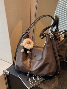 Vintage PU Leather Large Capacity Backpack For Women Pleated Tote Shoulder Bag Retro Multi-functional Daily Travel Backpack