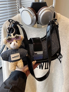 Vintage Denim PU Leather Patchwork Hobo Bag Women Crescent Shoulder Crossbody Bag With Bear Charm Fashion Casual Handbag