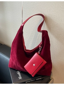 Retro deep red large capacity faux suede tote bag with matching leather pouch