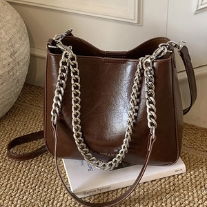 Vintage Women PU Leather Bucket Bag Fashion Silver Chain Shoulder Bag Textured Crossbody Handbag For Commuter Casual Daily