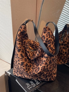 Sac Seau Vintage Imprimé Léopard pour Femme Sac à Épaule en Flanelle Grande Capacité Bandoulière PU Mode Coréenne