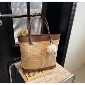 Summer Large Capacity Straw Woven Tote Bag Women Simple Contrast Color PU Leather Trim Shoulder Bag With Cloud Pendant