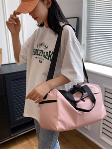Pink large capacity fitness travel bag with dry wet separation and shoulder strap