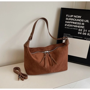 Sac cabas vintage marron givré avec fermetures éclair argentées et longues franges