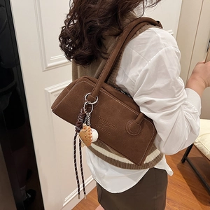 Women Retro PU Suede Effect Underarm Bag With Contrast Stitching Baseball Charm Vintage Shoulder Bag Top Handle Tote Bag