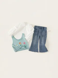 Ensemble de Vêtements pour Filles Gilet en Maille Brodé Chemise à Volants et Jeans Évasés Tenue en Coton pour Enfants