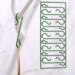 10 Pieces Christmas S Shaped Plastic Hooks Green Small Ornament Hanging Tools For Christmas Tree Decor Holiday Party Home