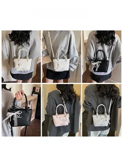 Différents styles de porter le sac seau avec nœud en dentelle sur mannequin