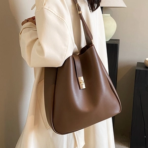 Women Fashion PU Leather Large Capacity Bucket Bag Minimalist Retro Single Shoulder Crossbody Bag Versatile Solid Color Top Handle Bag