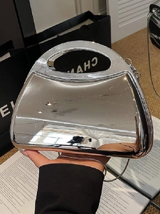 Trendy Acrylic Mirror Evening Box Bag For Women Stylish Metallic Shell Shaped Shoulder Bag With Metal Chain Strap