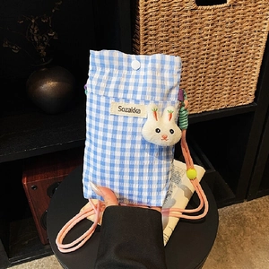 Sac pour Téléphone en Tissu à Carreaux Gingham Sac Bandoulière Petit Avec Pendentif Lapin Mini Sac à Épaule Femme Fille