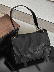 Large Capacity Vintage PU Leather Messenger Bag For Women Retro Flip Cover Crossbody Shoulder Bag For Daily Commute